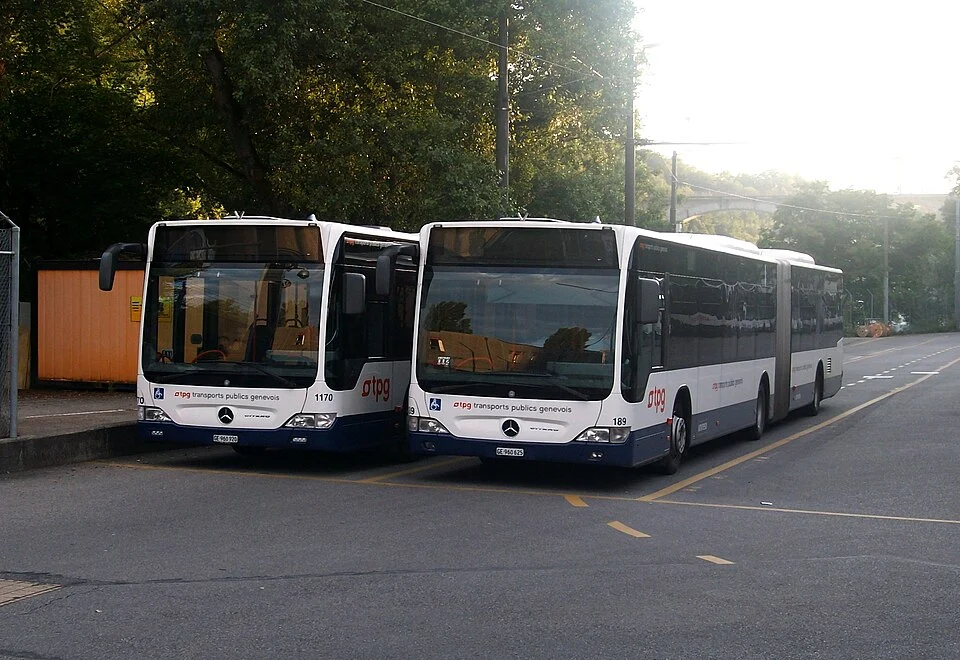 Bus TPG reliant Veigy-Foncenex à Genève